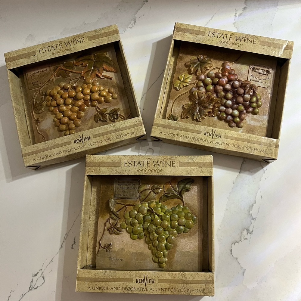 Estates Wall Plaque Set of 3 Grapes